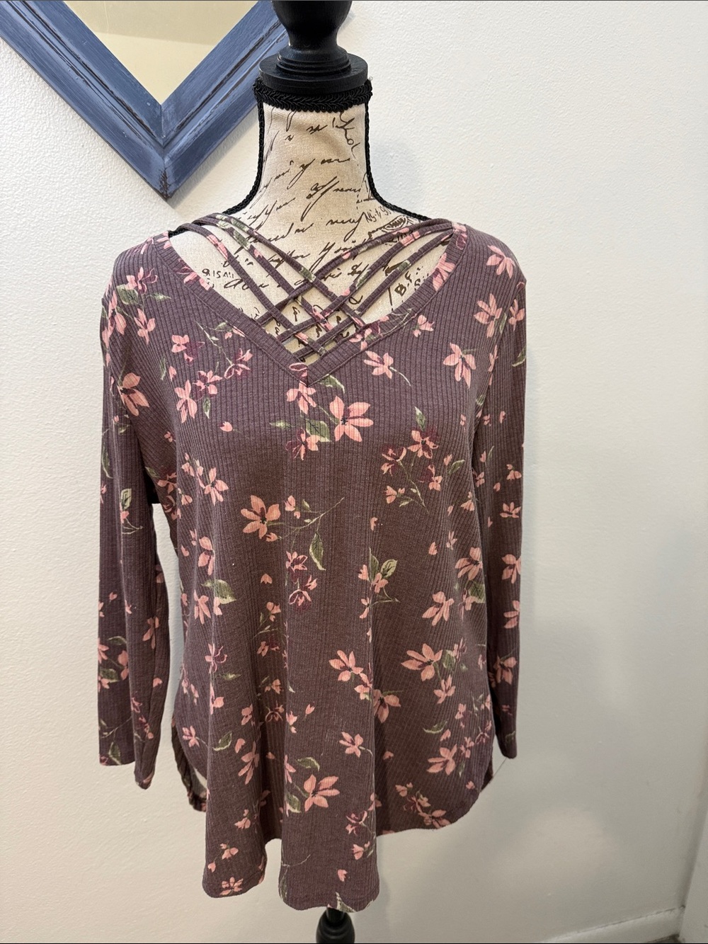 Cloud Chaser Mauve Floral Crisscross V-Neck Long Sleeve Top